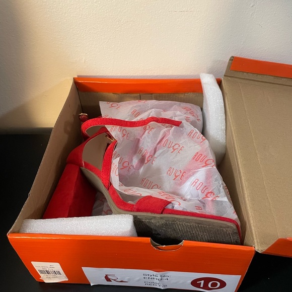 SEXY RED - Picture 10 of 10